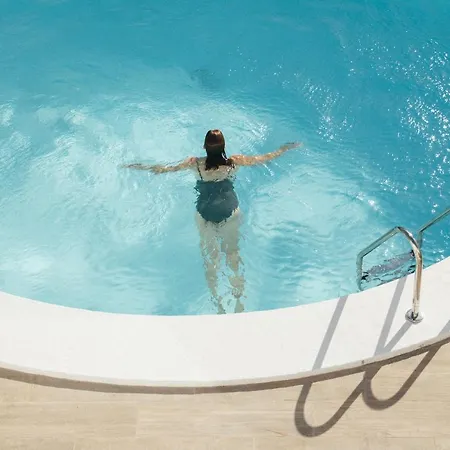 Alava コスタ・テギセ